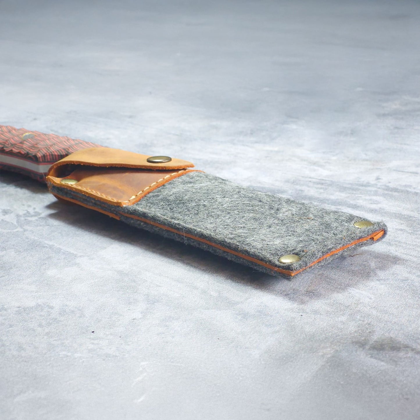 LKS-1 / Custom Leather Knife Sheath – Handcrafted with Name or Logo Engraving